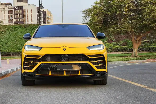 2020-lamborghini-urus