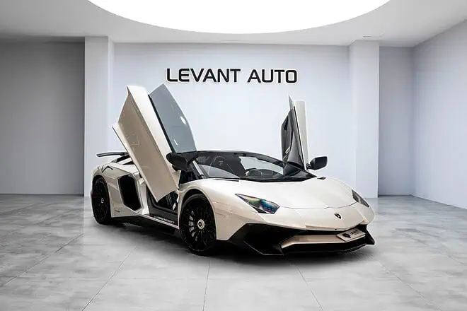 Lamborghini Aventador Model 2017