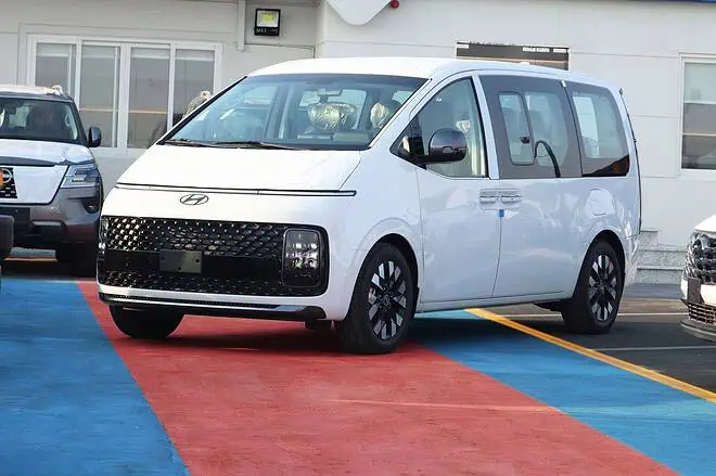 Buy Brand New Hyundai Staria