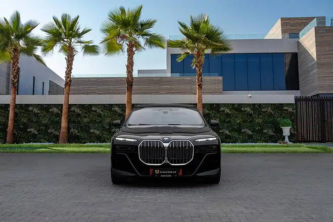 BMW i7 xDrive60 2023