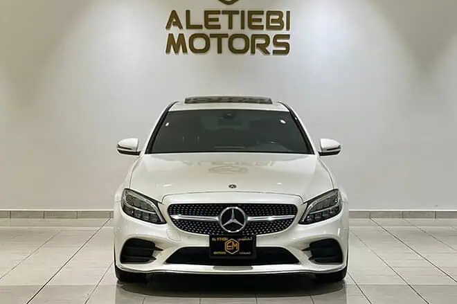 Sale Mercedes C300 Model 2019