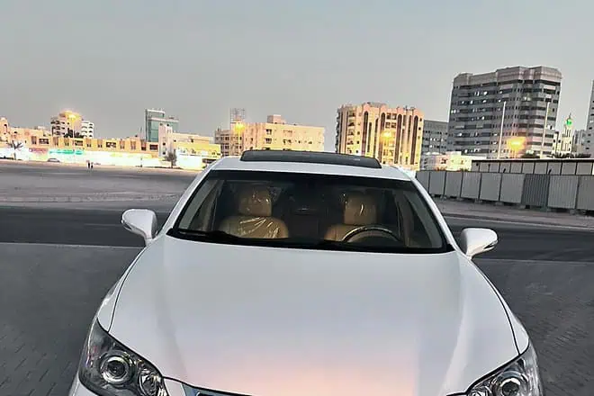 للبيع للكزس ES350 Model 2011