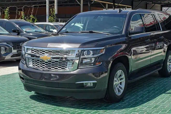 Sale CHEVROLET SUBURBAN Model 2017