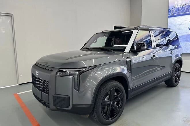 For Sale Brand New 2025 Rox 01 Futuristic SUV Design