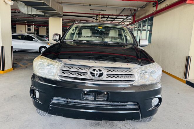 For Sale 2010 Toyota Fortuner 2.7L in Dubai