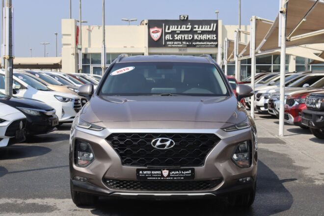 Hyundai Santa Fe 2019 For Sale in Sharjah
