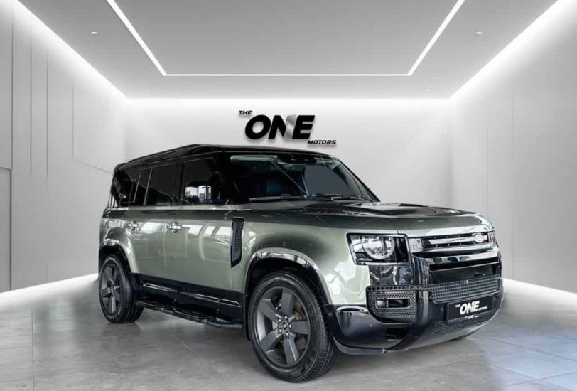 2021 Land Rover Defender in Dubai