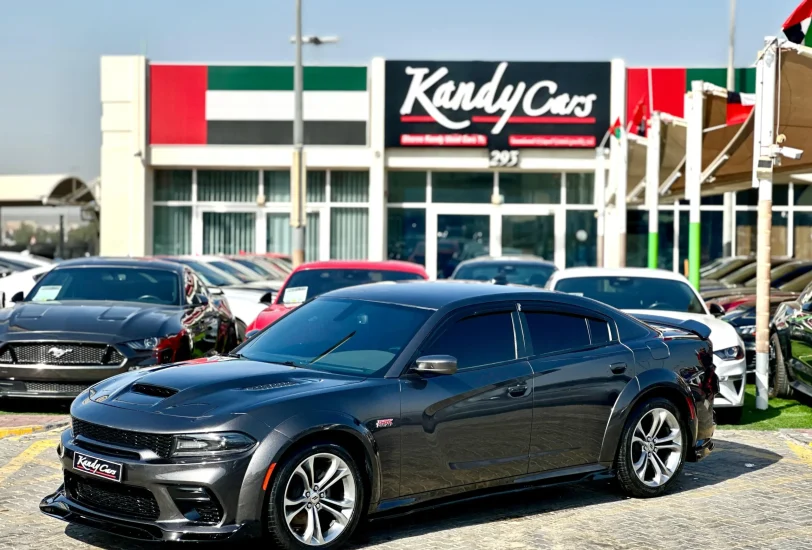 For Sale 2021 Dodge Charger RT in Sharjah