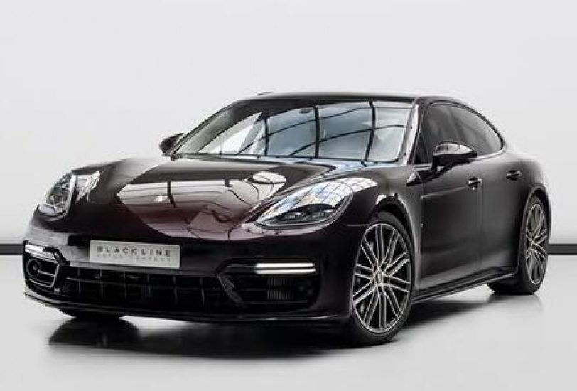 Sale 2023 Porsche Panamera GTS in Dubai