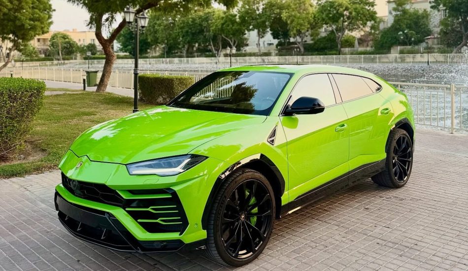 For Sale: 2021 Lamborghini URUS in Dubai