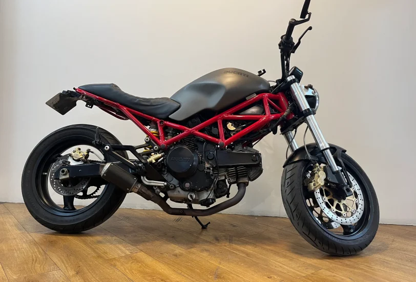 Buy 2002 DUCATI MONSTER 620