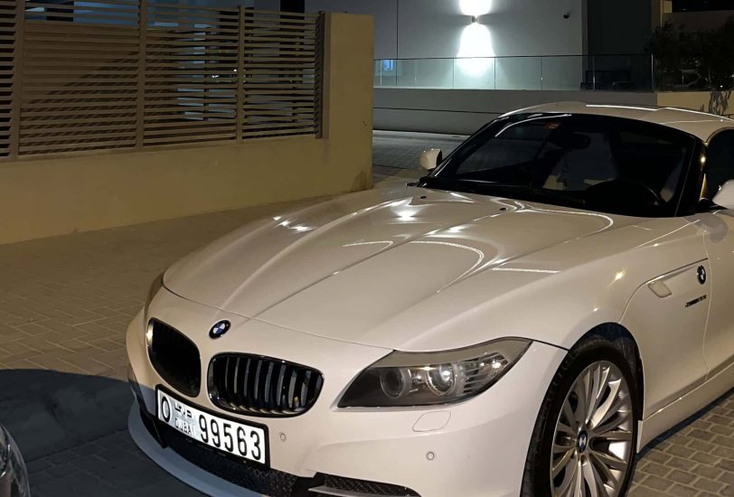 For Sale 2010 BMW Z4 GCC specs