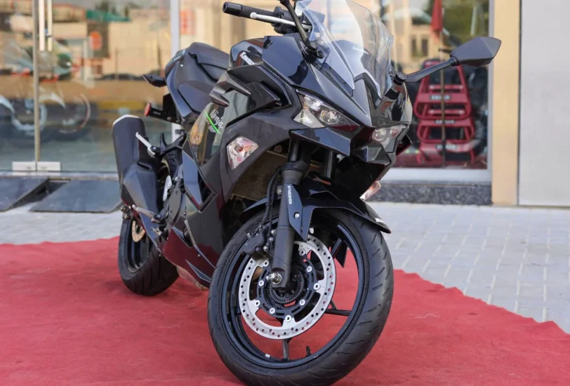 Used 2024 Kawasaki Ninja 500 Sport Bike for Sale