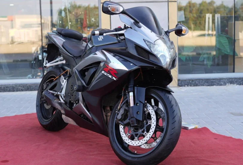 For Sale Used 2006 Suzuki GSX-R750 in Dubai