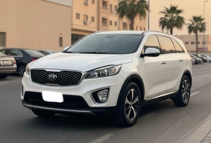 For Sale Kia Sorento V6 GCC Model in Dubai