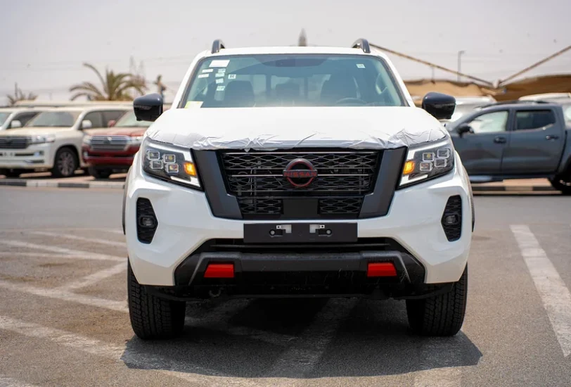 For Export 2025 Nissan Navara
