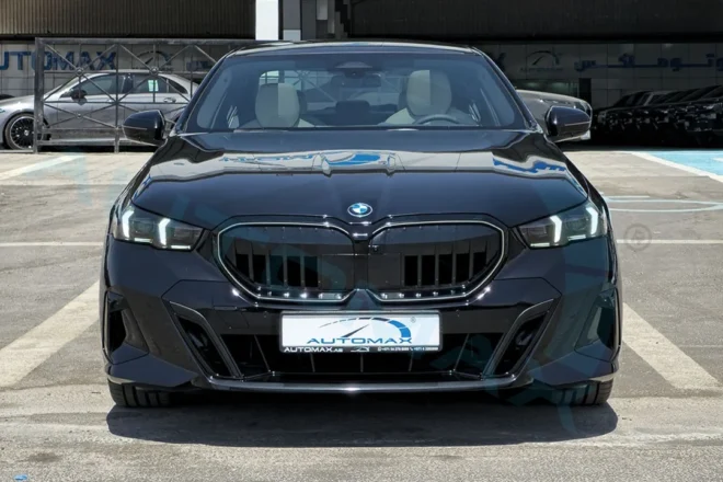 For Export 2026 BMW 5-Series 520i M Beige Interior
