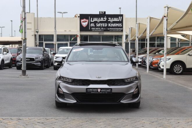 For Sale 2021 Kia K5 Available in Sharjah