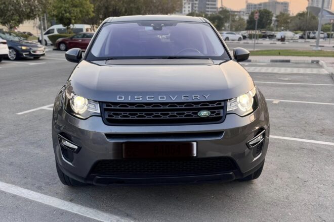 Sale 2018 Land Rover Discovery Sport in Dubai